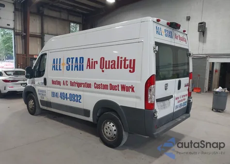 2014 Ram Promaster 2500 High Roof z USA, uszkodzony, nr VIN 3C6TRVCG3EE119711